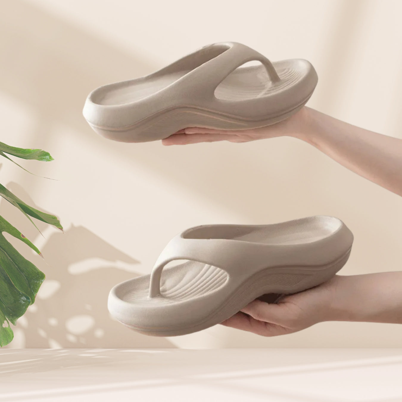 Tongues orthopédiques : Plate-forme antidérapante - Semelle épaisse - Ultra légères